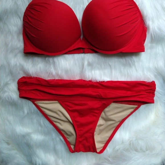 Victoria's Secret Bombshell Bikini~36C Top/Medium Bottom~S19 Ruby Red♥️True Red! - Picture 2 of 6